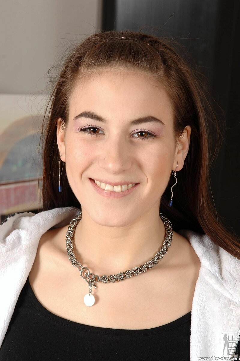 Марина, 19 лет, 5 размер груди